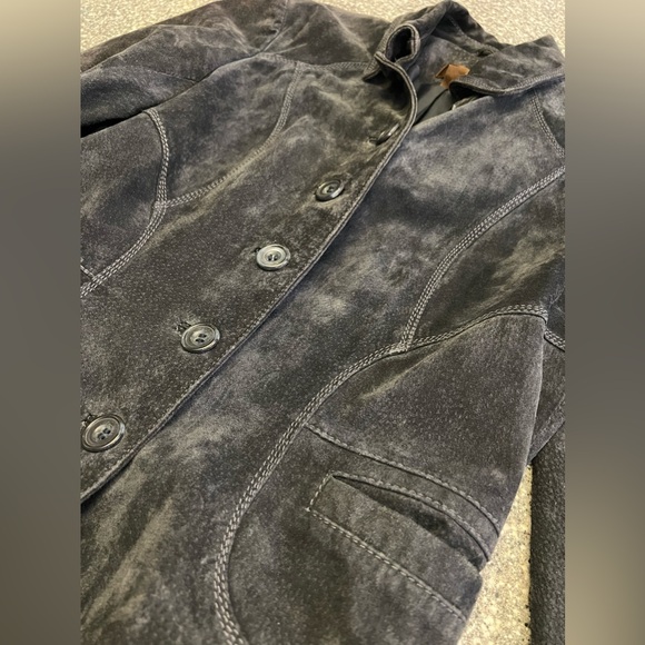 Blue suede jacket - Picture 4 of 10